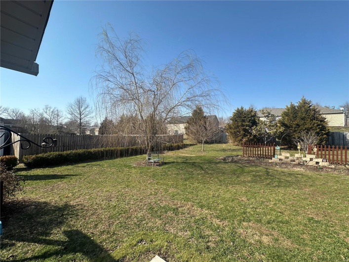 210 Oak Creek Drive, Jackson, Missouri 63755, 3 Bedrooms Bedrooms, 6 Rooms Rooms,2 BathroomsBathrooms,Residential,For Sale,Oak Creek,MAR25015243