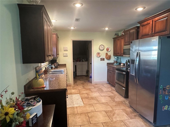 210 Oak Creek Drive, Jackson, Missouri 63755, 3 Bedrooms Bedrooms, 6 Rooms Rooms,2 BathroomsBathrooms,Residential,For Sale,Oak Creek,MAR25015243
