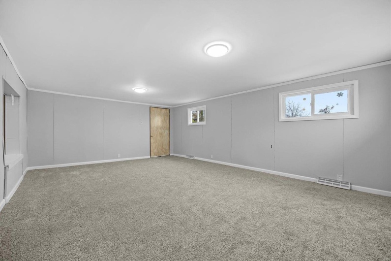 126 Opdyke Street, Chester, Illinois 62233, 3 Bedrooms Bedrooms, 9 Rooms Rooms,1 BathroomBathrooms,Residential,For Sale,Opdyke,MAR24071907