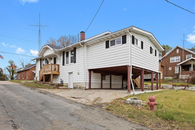 126 Opdyke Street, Chester, Illinois 62233, 3 Bedrooms Bedrooms, 9 Rooms Rooms,1 BathroomBathrooms,Residential,For Sale,Opdyke,MAR24071907