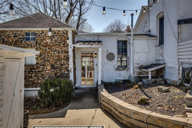 401 Main, Fredericktown, Missouri 63645, 4 Bedrooms Bedrooms, 11 Rooms Rooms,2 BathroomsBathrooms,Residential,For Sale,Main,MAR25009918