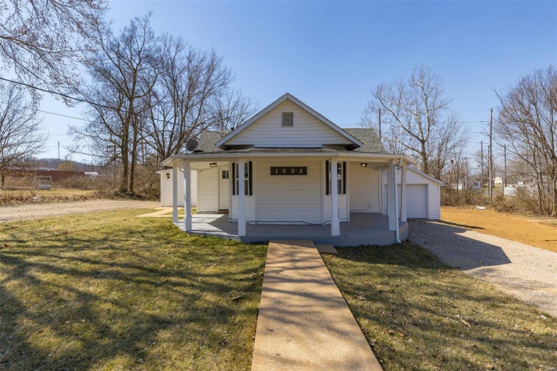 1005 Tyler Street, Park Hills, Missouri 63601, 3 Bedrooms Bedrooms, 8 Rooms Rooms,2 BathroomsBathrooms,Residential,For Sale,Tyler,MAR25015269