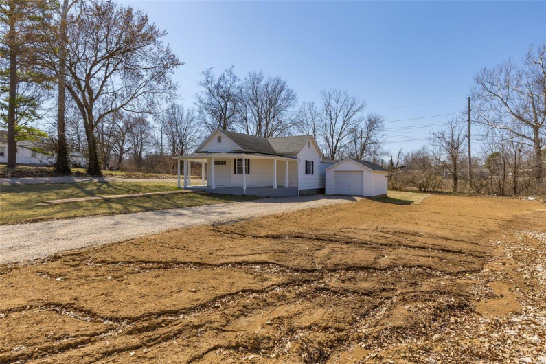 1005 Tyler Street, Park Hills, Missouri 63601, 3 Bedrooms Bedrooms, 8 Rooms Rooms,2 BathroomsBathrooms,Residential,For Sale,Tyler,MAR25015269