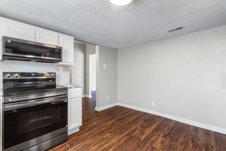 1005 Tyler Street, Park Hills, Missouri 63601, 3 Bedrooms Bedrooms, 8 Rooms Rooms,2 BathroomsBathrooms,Residential,For Sale,Tyler,MAR25015269