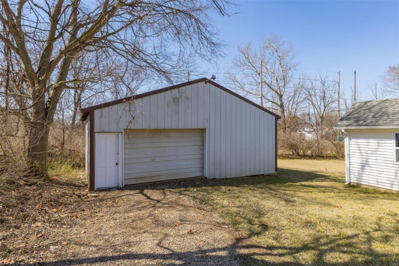 1005 Tyler Street, Park Hills, Missouri 63601, 3 Bedrooms Bedrooms, 8 Rooms Rooms,2 BathroomsBathrooms,Residential,For Sale,Tyler,MAR25015269