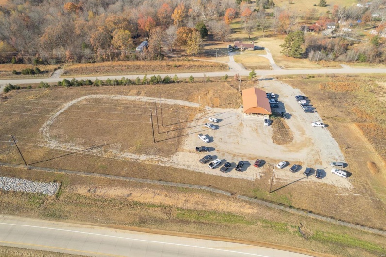 140 Outer Rd., Poplar Bluff, Missouri 63901, ,Commercial Sale,For Sale,Outer Rd.,MAR24057429