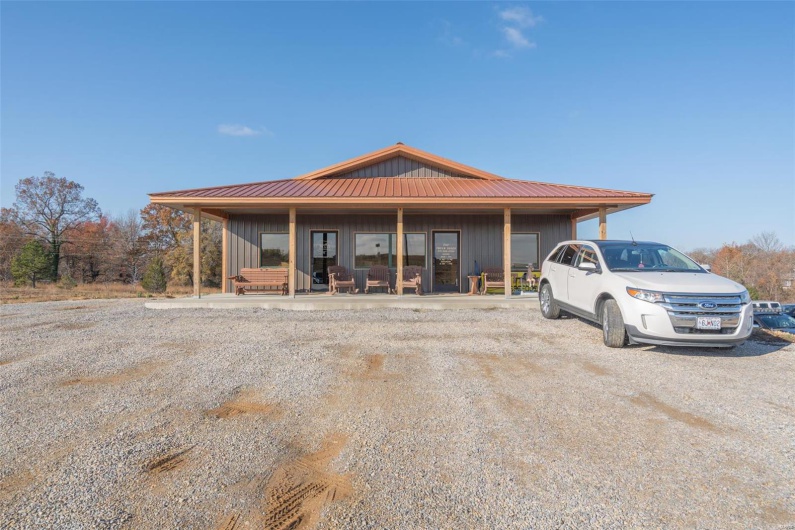 140 Outer Rd., Poplar Bluff, Missouri 63901, ,Commercial Sale,For Sale,Outer Rd.,MAR24057429
