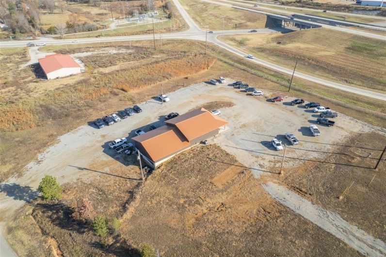 140 Outer Rd., Poplar Bluff, Missouri 63901, ,Commercial Sale,For Sale,Outer Rd.,MAR24057429
