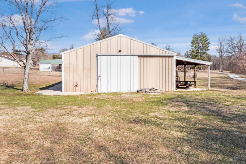 536 Hwy JJ, Ironton, Missouri 63650, 3 Bedrooms Bedrooms, 10 Rooms Rooms,1 BathroomBathrooms,Residential,For Sale,Hwy JJ,MAR24076902