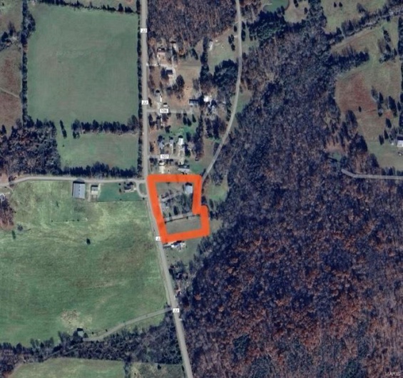 536 Hwy JJ, Ironton, Missouri 63650, 3 Bedrooms Bedrooms, 10 Rooms Rooms,1 BathroomBathrooms,Residential,For Sale,Hwy JJ,MAR24076902