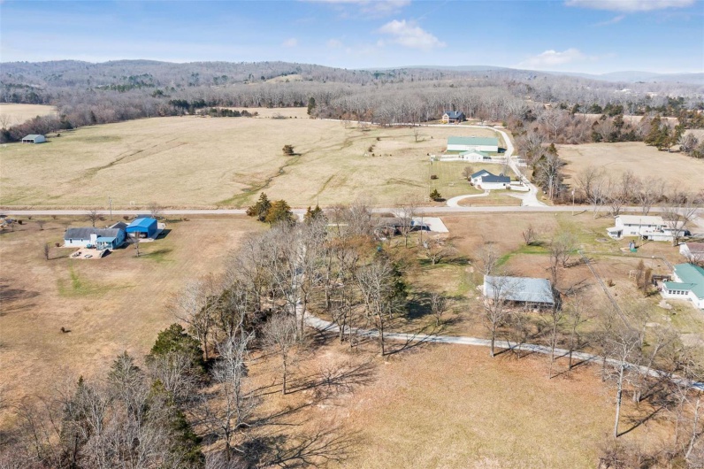 536 Hwy JJ, Ironton, Missouri 63650, 3 Bedrooms Bedrooms, 10 Rooms Rooms,1 BathroomBathrooms,Residential,For Sale,Hwy JJ,MAR24076902