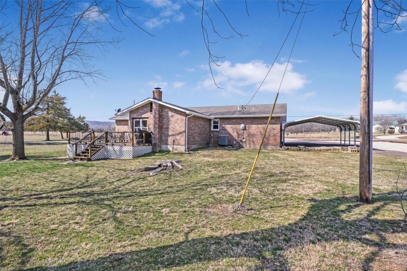 536 Hwy JJ, Ironton, Missouri 63650, 3 Bedrooms Bedrooms, 10 Rooms Rooms,1 BathroomBathrooms,Residential,For Sale,Hwy JJ,MAR24076902