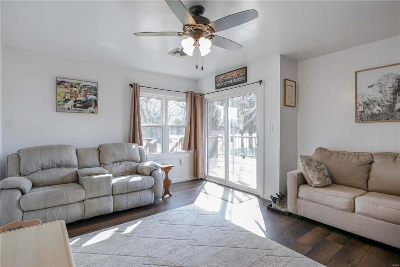 536 Hwy JJ, Ironton, Missouri 63650, 3 Bedrooms Bedrooms, 10 Rooms Rooms,1 BathroomBathrooms,Residential,For Sale,Hwy JJ,MAR24076902