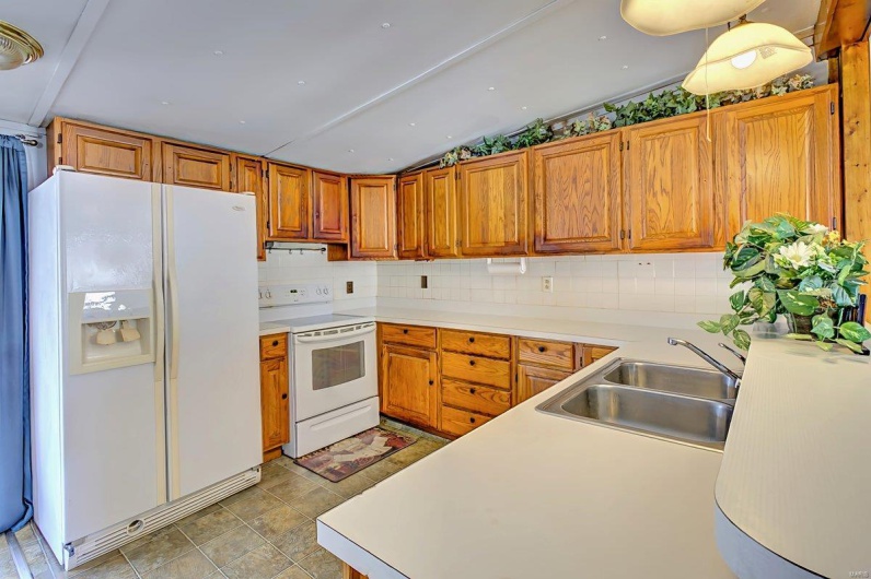 6619 Pawnee Drive PLAT 20 Lot 13/14, French Village, Missouri 63036, 4 Bedrooms Bedrooms, 5 Rooms Rooms,2 BathroomsBathrooms,Residential,For Sale,Pawnee Drive PLAT 20 Lot 13/14,MAR25013719