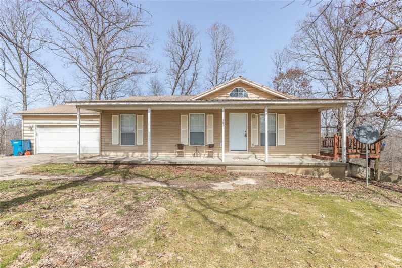 383 Red Robin, Poplar Bluff, Missouri 63901, 4 Bedrooms Bedrooms, 9 Rooms Rooms,3 BathroomsBathrooms,Residential,For Sale,Red Robin,MAR25015403