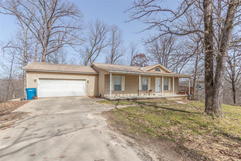 383 Red Robin, Poplar Bluff, Missouri 63901, 4 Bedrooms Bedrooms, 9 Rooms Rooms,3 BathroomsBathrooms,Residential,For Sale,Red Robin,MAR25015403