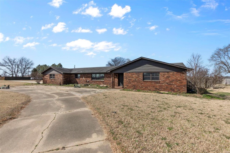 21527 Road 403, Kennett, Missouri 63857, 3 Bedrooms Bedrooms, 10 Rooms Rooms,2 BathroomsBathrooms,Residential,For Sale,Road 403,MAR25015961
