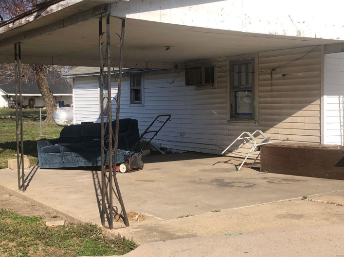 308 Taylor Street, Essex, Missouri 63846, 2 Bedrooms Bedrooms, 6 Rooms Rooms,1 BathroomBathrooms,Residential,For Sale,Taylor,MAR25016030
