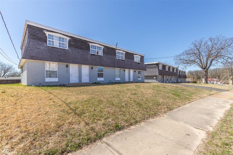 641 N Main Street #641-663, Poplar Bluff, Missouri 63901, ,Commercial Sale,For Sale,N Main Street #641-663,MAR25014497
