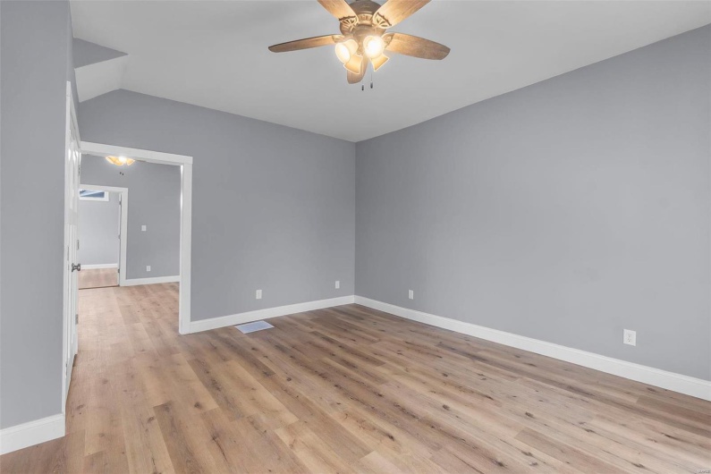 304 Morgan Street, Jackson, Missouri 63755, 3 Bedrooms Bedrooms, 10 Rooms Rooms,2 BathroomsBathrooms,Residential,For Sale,Morgan,MAR25016010