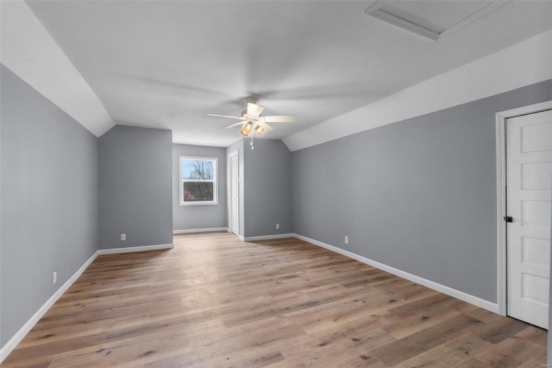 304 Morgan Street, Jackson, Missouri 63755, 3 Bedrooms Bedrooms, 10 Rooms Rooms,2 BathroomsBathrooms,Residential,For Sale,Morgan,MAR25016010