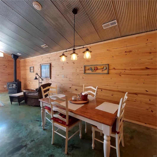1432 Wayne 523, Wappapello, Missouri 63966, 2 Bedrooms Bedrooms, 4 Rooms Rooms,1 BathroomBathrooms,Residential,For Sale,Wayne 523,MAR25015566