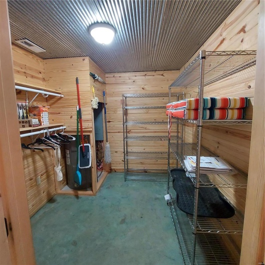 1432 Wayne 523, Wappapello, Missouri 63966, 2 Bedrooms Bedrooms, 4 Rooms Rooms,1 BathroomBathrooms,Residential,For Sale,Wayne 523,MAR25015566