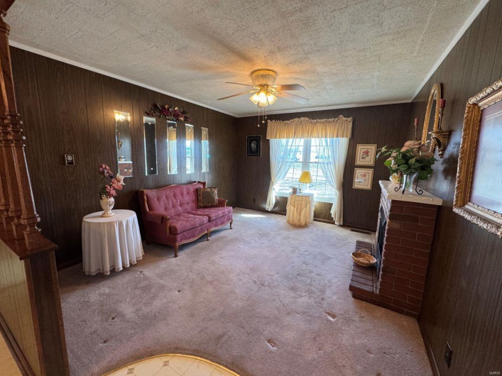 1301 Douglas, Malden, Missouri 63863, ,Commercial Sale,For Sale,Douglas,MAR25015946