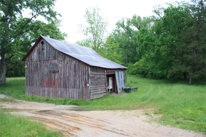 299 Wayne Rt EE, Silva, Missouri 63964, 3 Bedrooms Bedrooms, 6 Rooms Rooms,2 BathroomsBathrooms,Residential,For Sale,Wayne Rt EE,MAR24029379