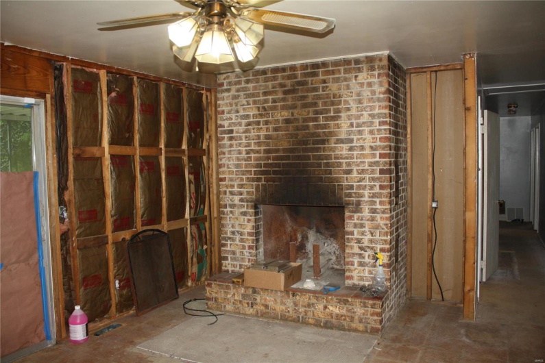 299 Wayne Rt EE, Silva, Missouri 63964, 3 Bedrooms Bedrooms, 6 Rooms Rooms,2 BathroomsBathrooms,Residential,For Sale,Wayne Rt EE,MAR24029379