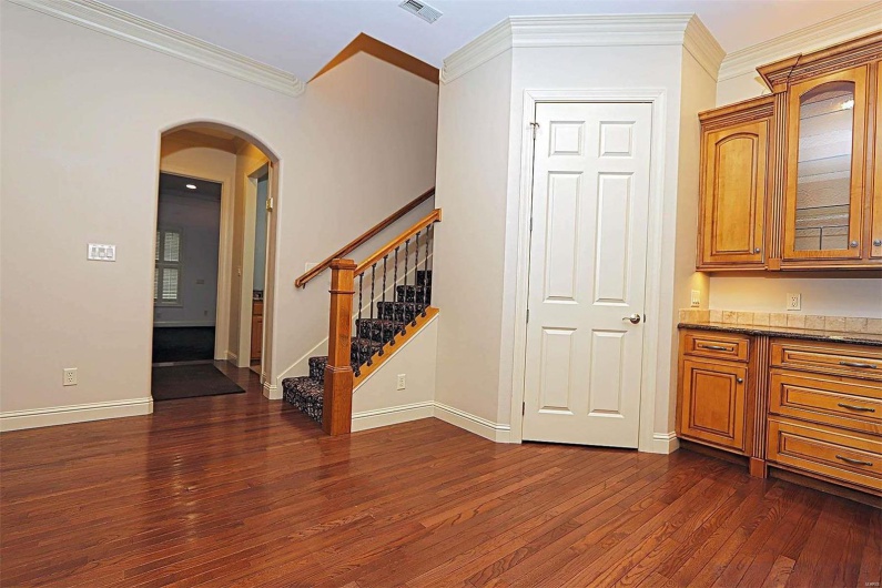 3019 Beaver Creek Drive, Cape Girardeau, Missouri 63701, 4 Bedrooms Bedrooms, 8 Rooms Rooms,3 BathroomsBathrooms,Residential,For Sale,Beaver Creek,MAR24061345