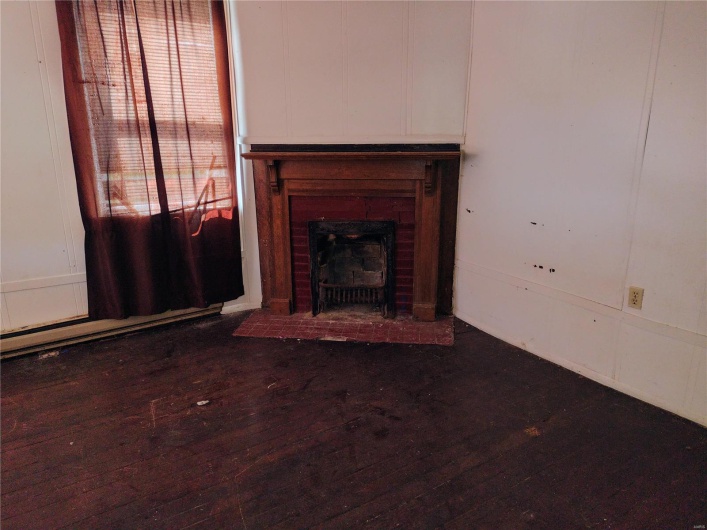 411 Desloge Drive, Desloge, Missouri 63601, 3 Bedrooms Bedrooms, 7 Rooms Rooms,1 BathroomBathrooms,Residential,For Sale,Desloge,MAR25016375