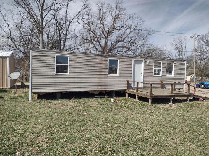 411 Desloge Drive, Desloge, Missouri 63601, 3 Bedrooms Bedrooms, 7 Rooms Rooms,1 BathroomBathrooms,Residential,For Sale,Desloge,MAR25016375