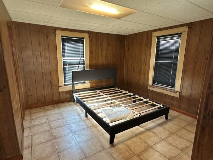 104 Selma Street, Sikeston, Missouri 63801, 2 Bedrooms Bedrooms, 5 Rooms Rooms,1 BathroomBathrooms,Residential,For Sale,Selma,MAR25016400