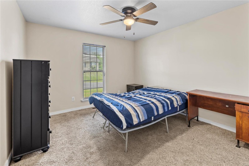 975 Sunny Valley Lane, Poplar Bluff, Missouri 63901, 3 Bedrooms Bedrooms, 8 Rooms Rooms,2 BathroomsBathrooms,Residential,For Sale,Sunny Valley Lane,MAR25016417
