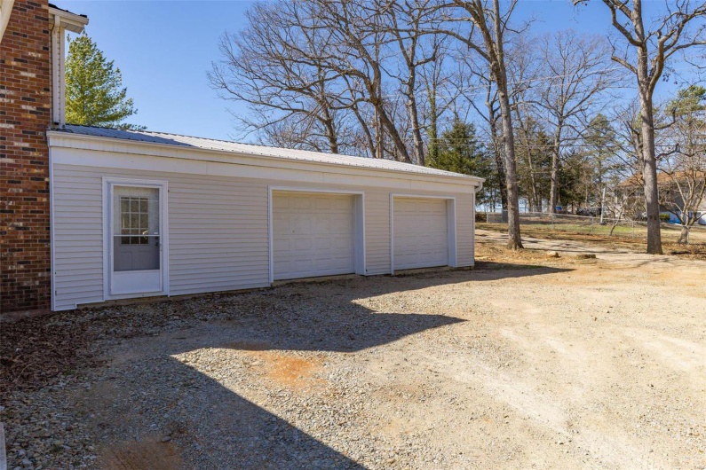 1591 N St. Francois Road, Bonne Terre, Missouri 63628, 3 Bedrooms Bedrooms, 8 Rooms Rooms,2 BathroomsBathrooms,Residential,For Sale,N St. Francois,MAR25015359