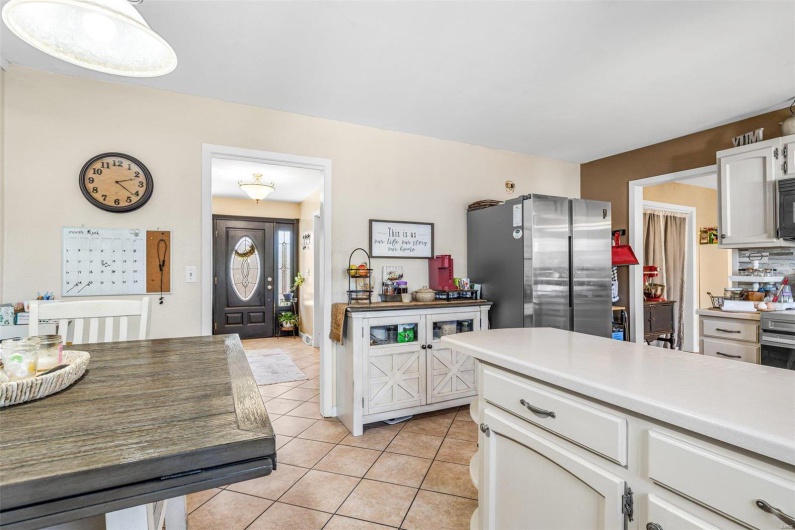 1591 N St. Francois Road, Bonne Terre, Missouri 63628, 3 Bedrooms Bedrooms, 8 Rooms Rooms,2 BathroomsBathrooms,Residential,For Sale,N St. Francois,MAR25015359