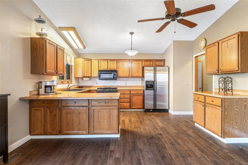 207 Normandie Drive, Bonne Terre, Missouri 63628, 2 Bedrooms Bedrooms, 5 Rooms Rooms,2 BathroomsBathrooms,Residential,For Sale,Normandie,MAR25015772