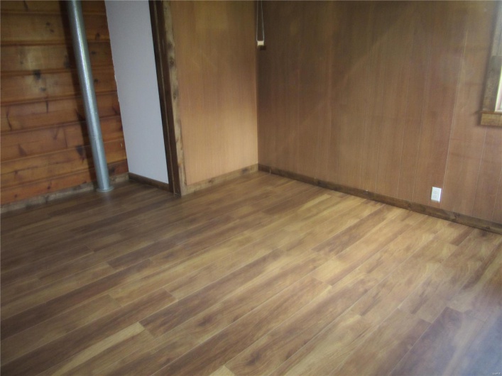 607 county road 423, Poplar Bluff, Missouri 63901, 3 Bedrooms Bedrooms, 4 Rooms Rooms,1 BathroomBathrooms,Residential,For Sale,county road 423,MAR23031545