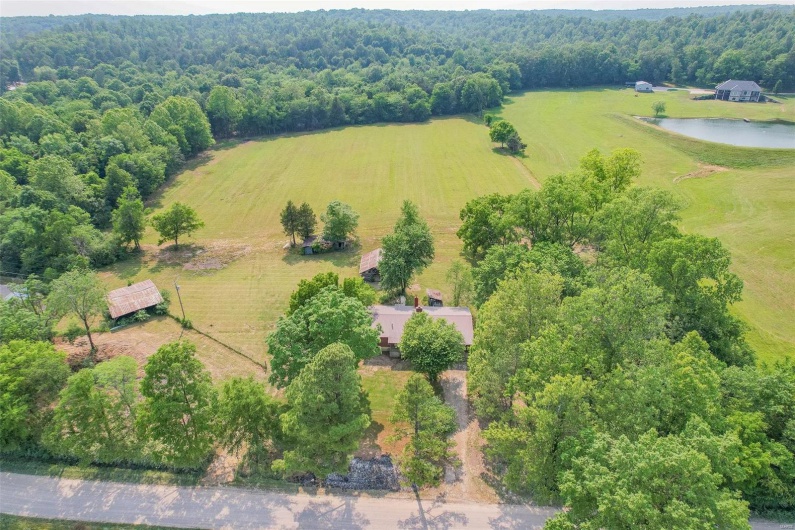 607 county road 423, Poplar Bluff, Missouri 63901, 3 Bedrooms Bedrooms, 4 Rooms Rooms,1 BathroomBathrooms,Residential,For Sale,county road 423,MAR23031545