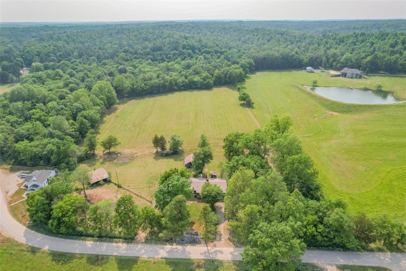 607 county road 423, Poplar Bluff, Missouri 63901, 3 Bedrooms Bedrooms, 4 Rooms Rooms,1 BathroomBathrooms,Residential,For Sale,county road 423,MAR23031545