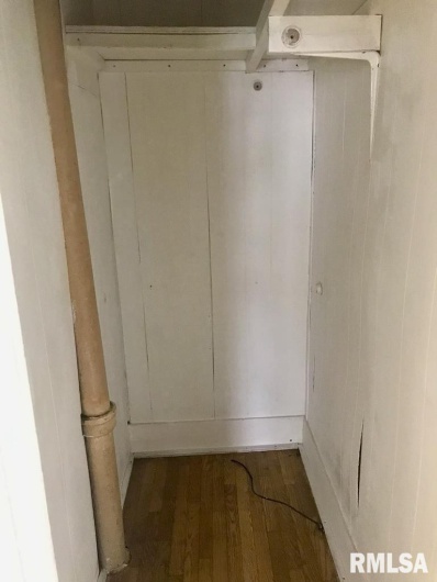 1912 Hortense Street, Murphysboro, Illinois 62966, 2 Bedrooms Bedrooms, 0 ,1 BathroomBathrooms,Residential,For Sale,Hortense,0,RMAEB450757
