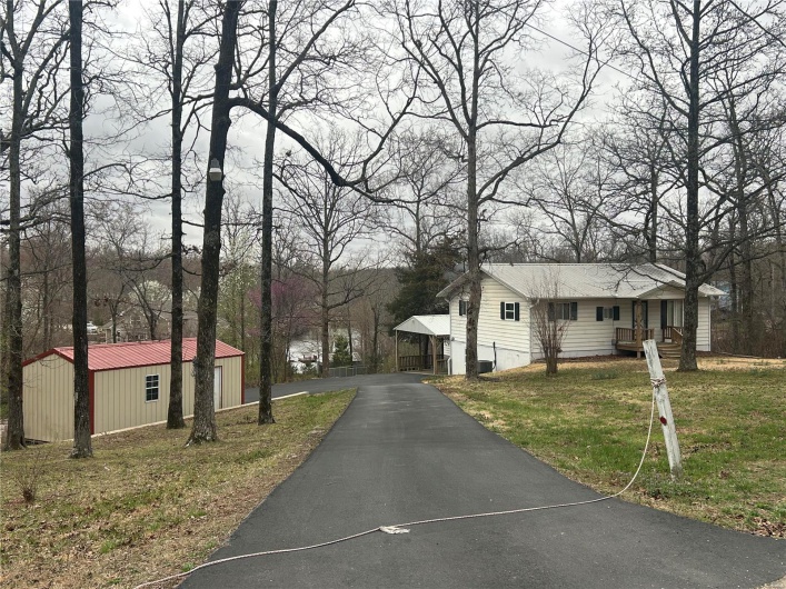 204 Wayne 521, Wappapello, Missouri 63966, 4 Bedrooms Bedrooms, 10 Rooms Rooms,2 BathroomsBathrooms,Residential,For Sale,Wayne 521,MAR25016663