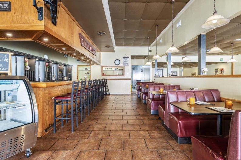 239 Main, Park Hills, Missouri 63601, ,Commercial Sale,For Sale,Main,MAR25016778