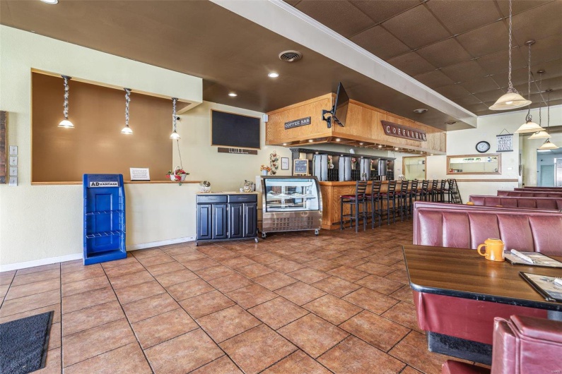 239 Main, Park Hills, Missouri 63601, ,Commercial Sale,For Sale,Main,MAR25016778