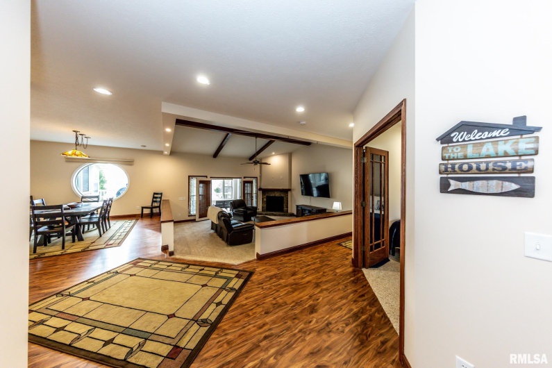 430 Wagon Creek Loop, Creal Springs, Illinois 62922, 6 Bedrooms Bedrooms, 0 ,6 BathroomsBathrooms,Residential,For Sale,Wagon Creek,0,RMAEB457182