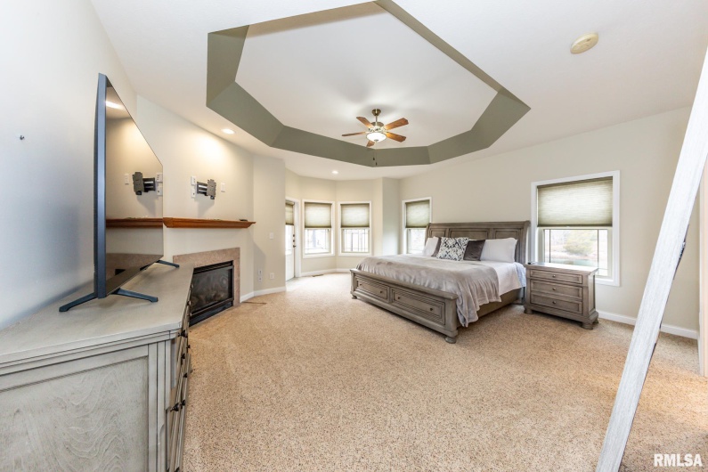 430 Wagon Creek Loop, Creal Springs, Illinois 62922, 6 Bedrooms Bedrooms, 0 ,6 BathroomsBathrooms,Residential,For Sale,Wagon Creek,0,RMAEB457182