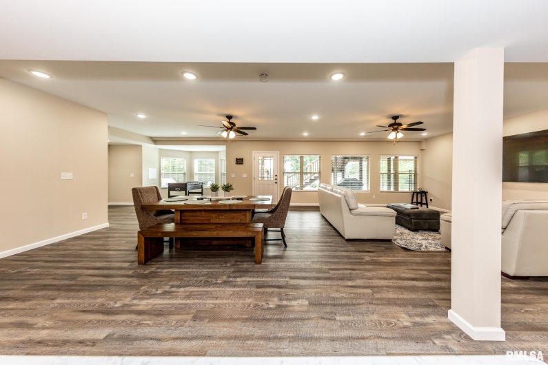 430 Wagon Creek Loop, Creal Springs, Illinois 62922, 6 Bedrooms Bedrooms, 0 ,6 BathroomsBathrooms,Residential,For Sale,Wagon Creek,0,RMAEB457182