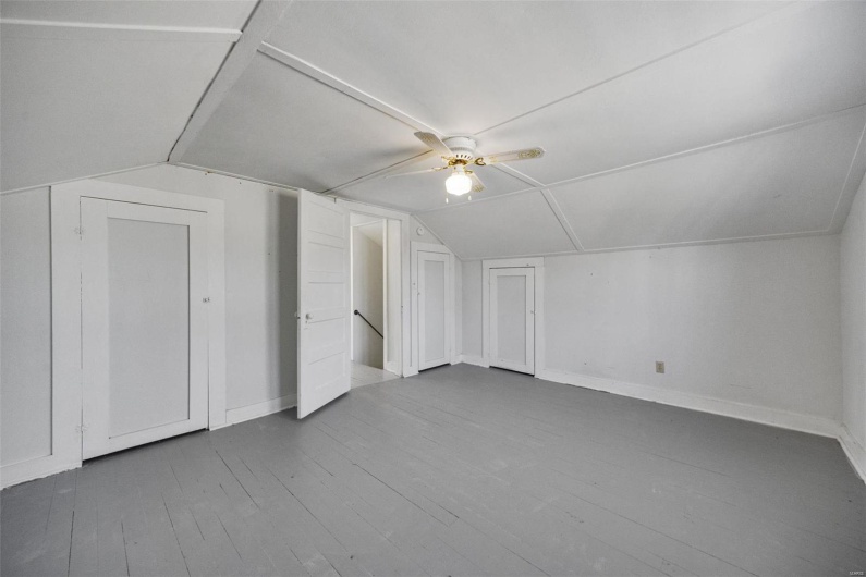 Upstairs Bdrm 1