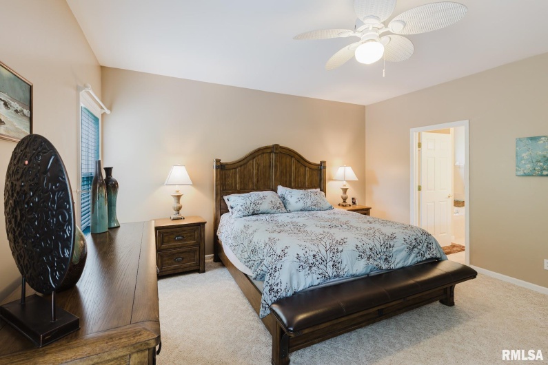 55 KINGS Court, Goreville, Illinois 62939, 5 Bedrooms Bedrooms, 0 ,3 BathroomsBathrooms,Residential,For Sale,KINGS,0,RMAEB457185
